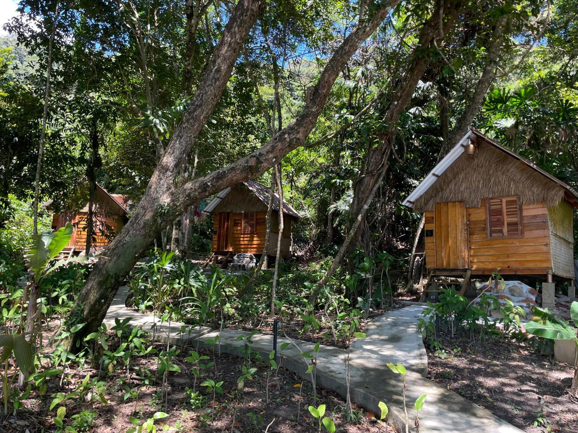Kamaku Bungalows Ко Ронг Санлоем Стая снимка